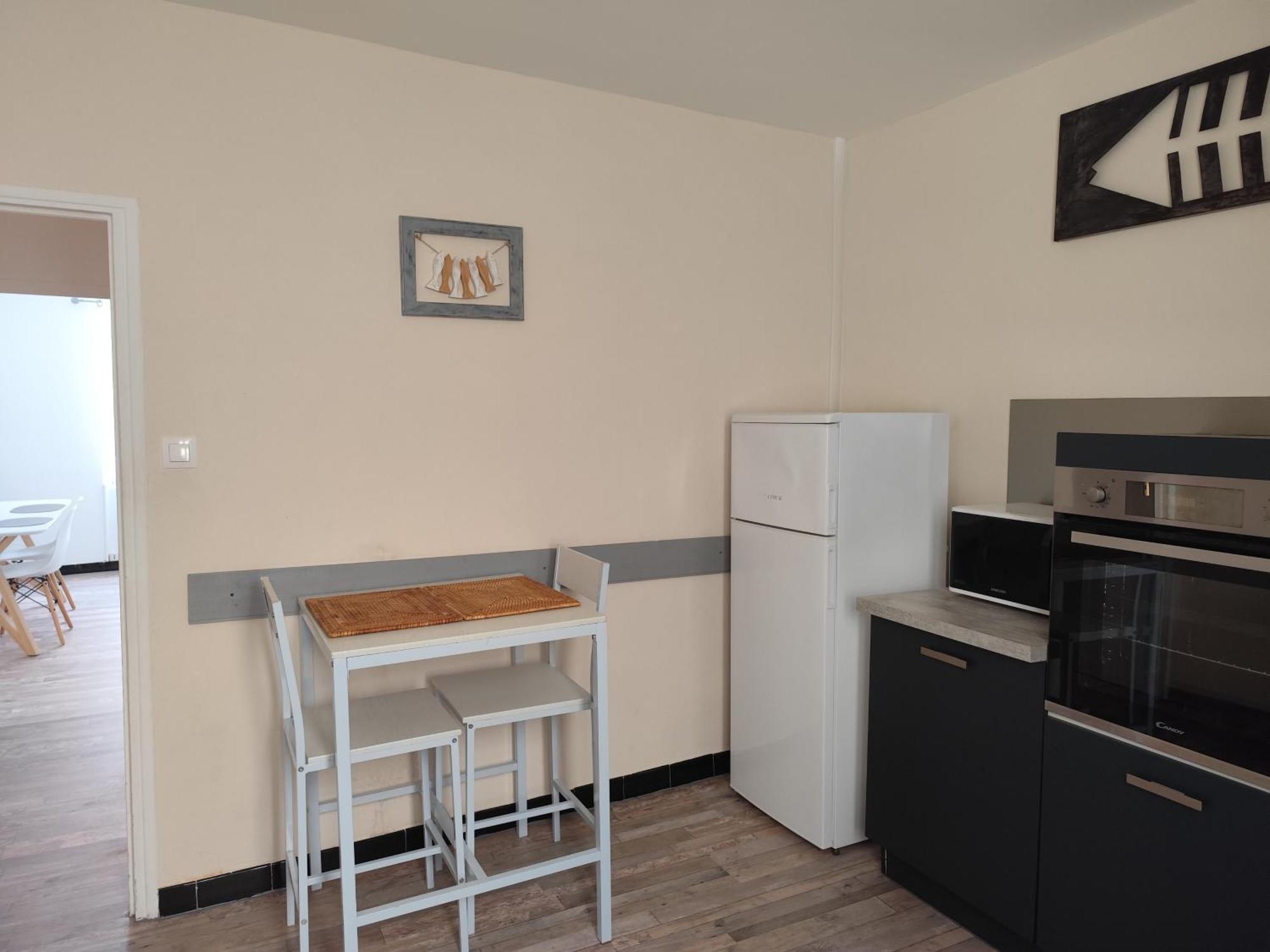 La Maison Canthez Wifi Сижан Экстерьер фото